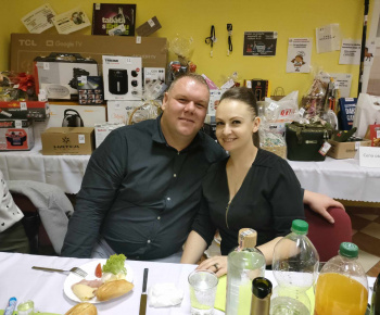 Stavanie mája 2016